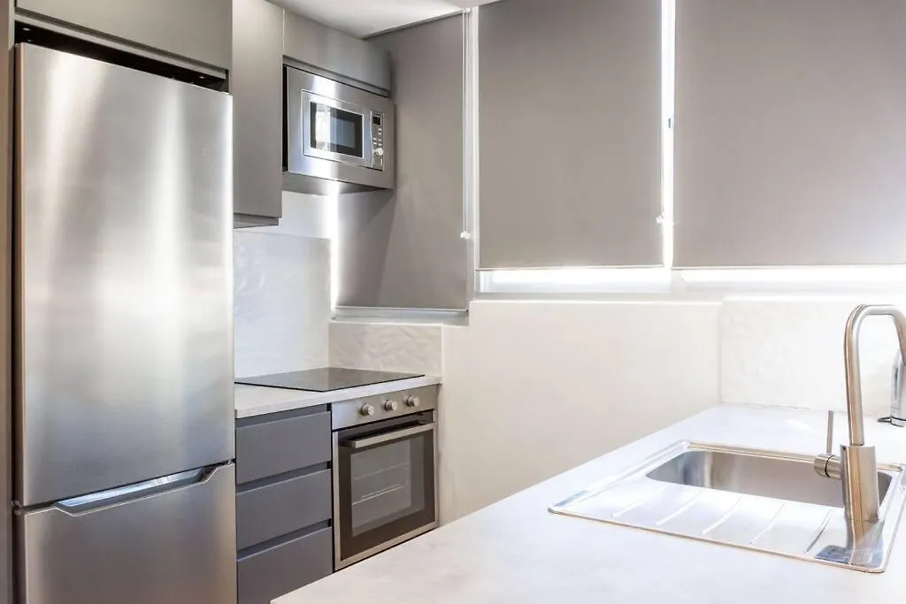 Piso Precioso Primera Linea Mar - 2 Br Apartment Fuengirola