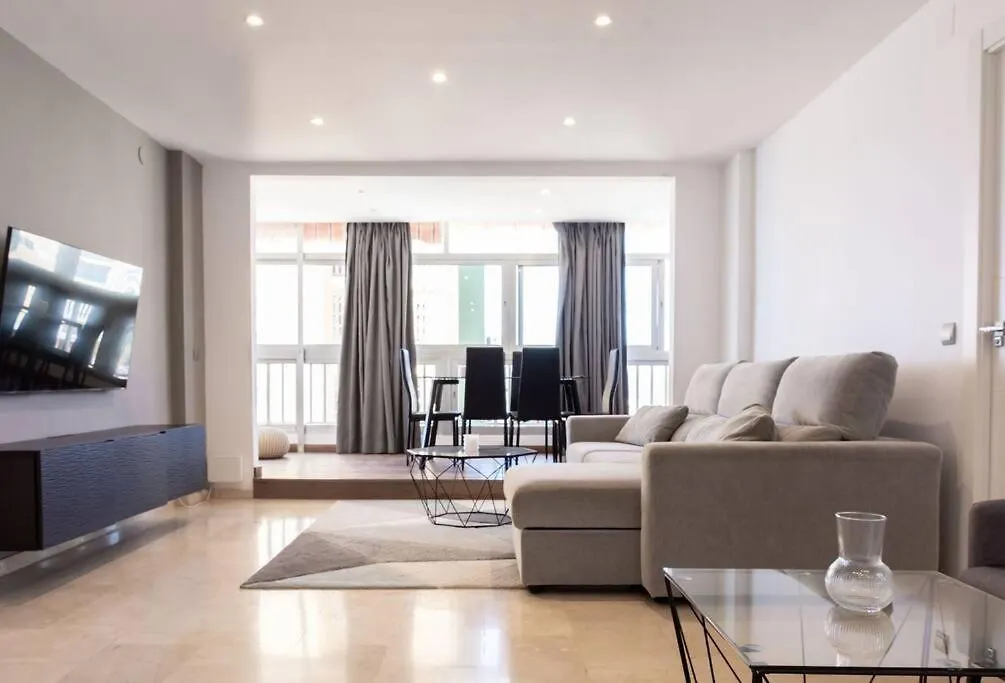 Piso Precioso Primera Linea Mar - 2 Br Apartment Fuengirola 0*,  Spain